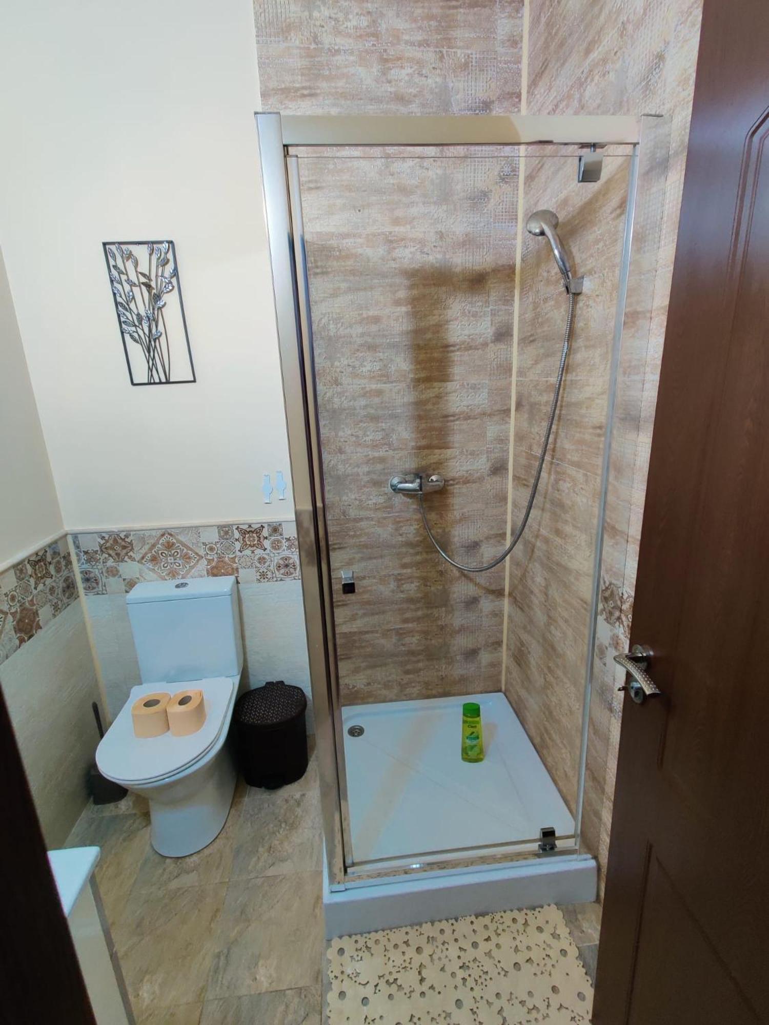 New Residence Brasov Bagian luar foto
