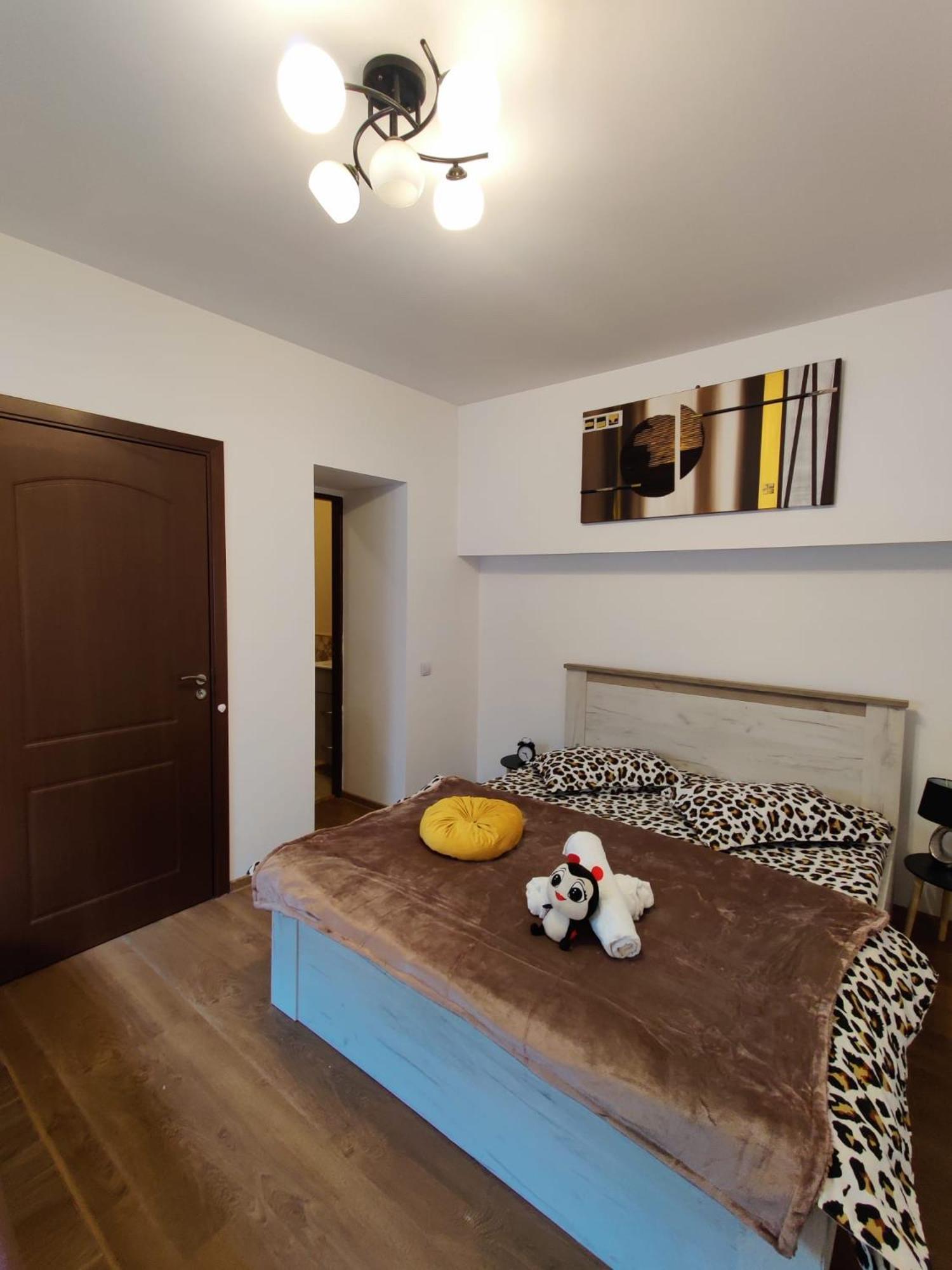 New Residence Brasov Bagian luar foto