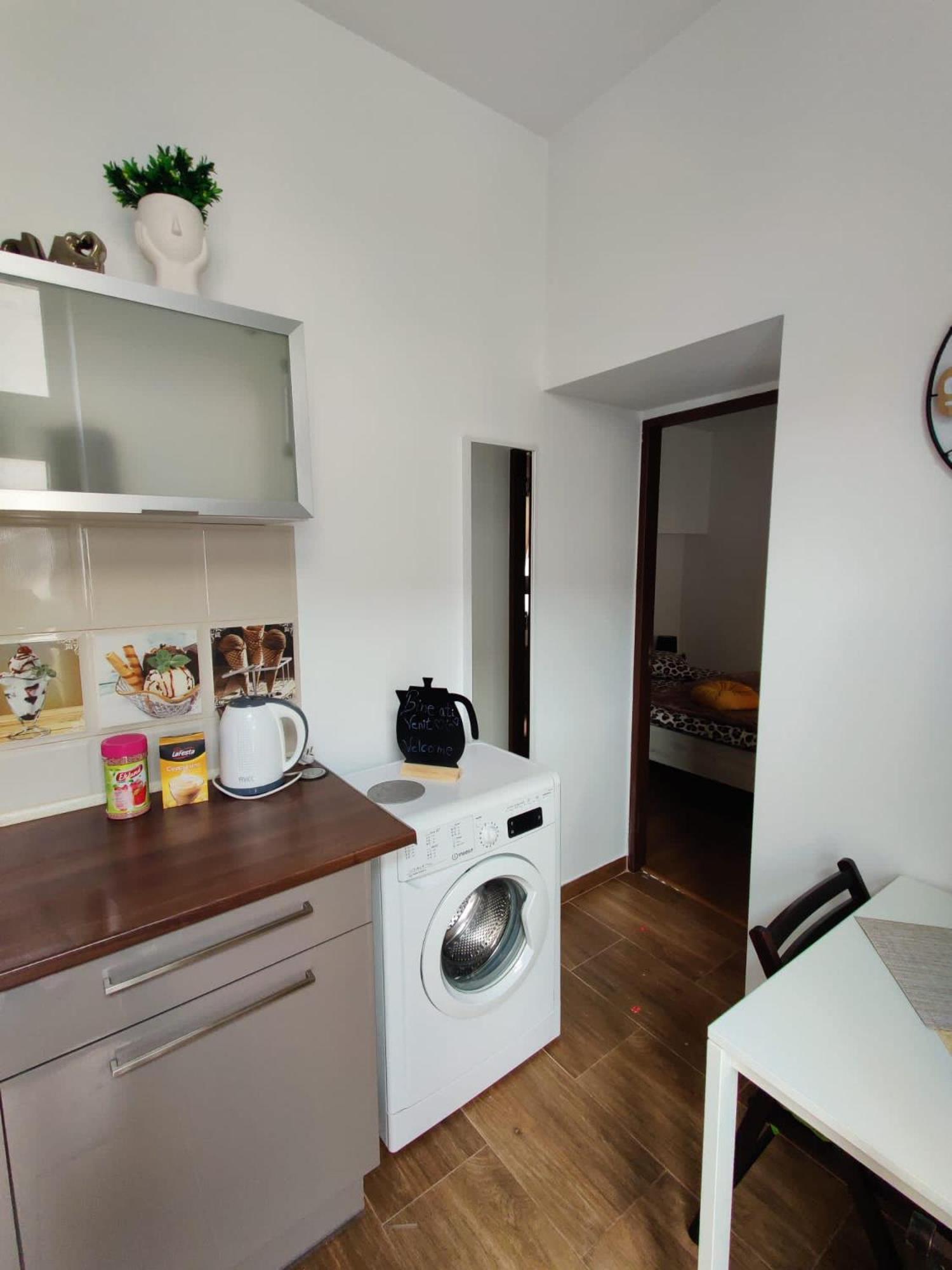 New Residence Brasov Bagian luar foto
